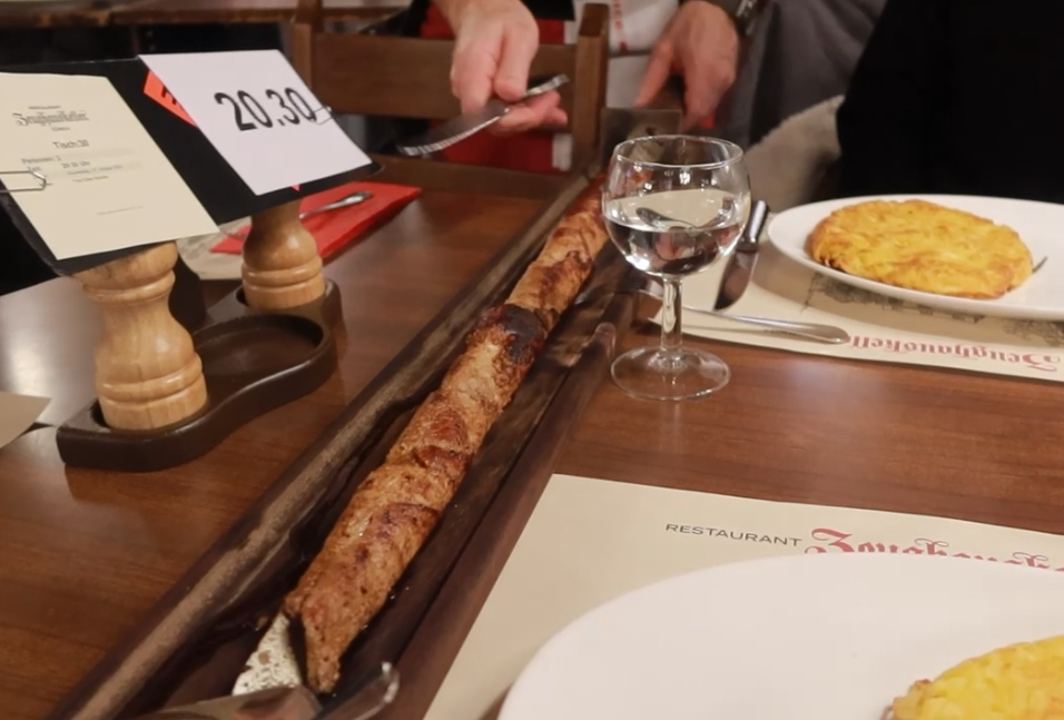 Zeughauskeller Mayor’s Sword烤小牛肉串