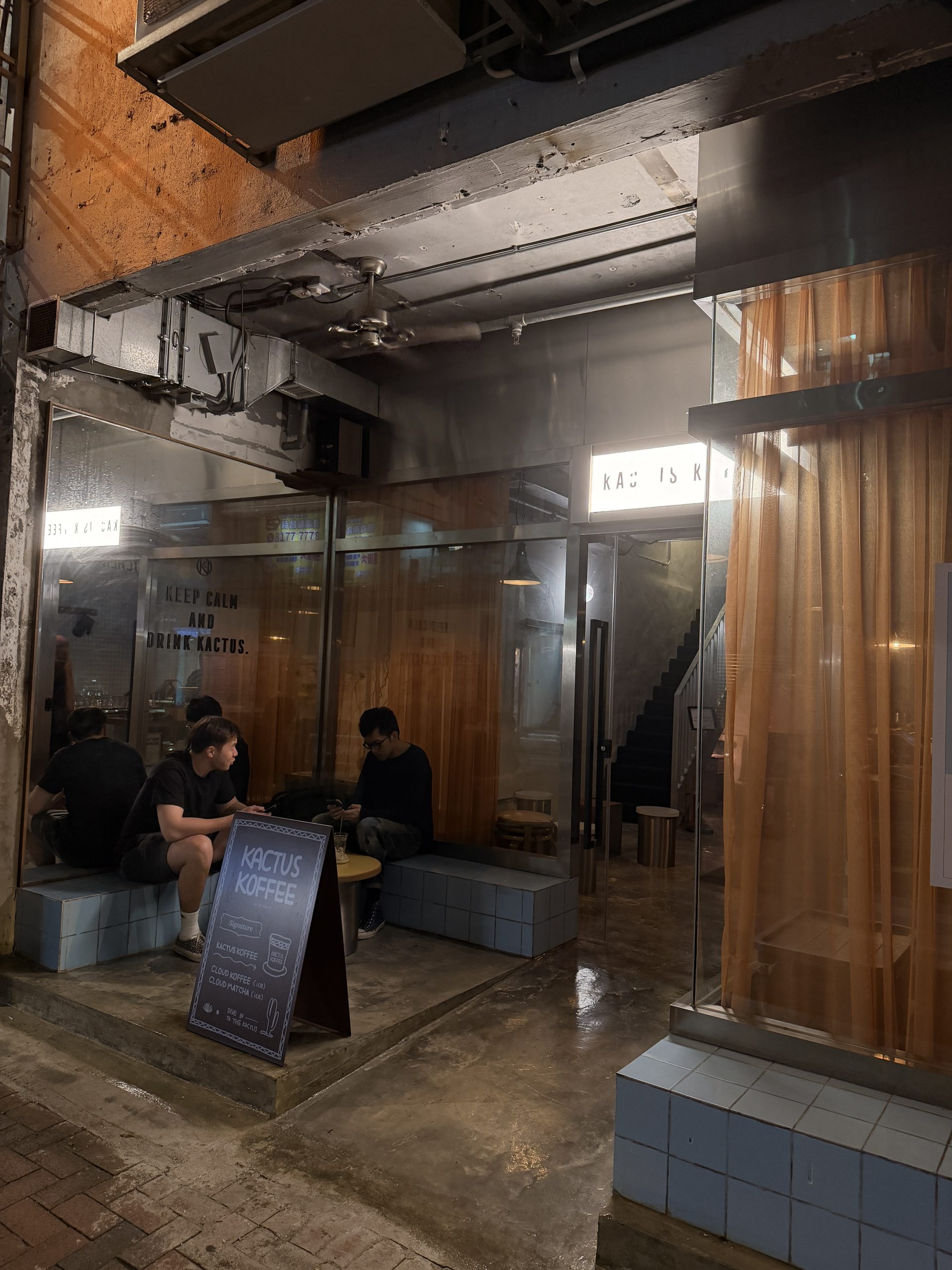 Kactus Koffee上環店韓系工業風環境